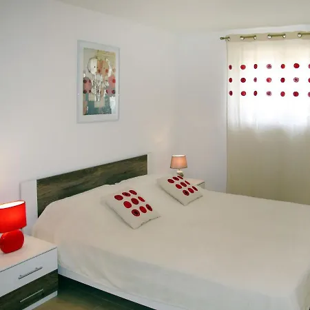 Lara - Zad717 By Interhome 3*